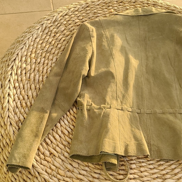 Green suede jacket - Picture 8 of 10